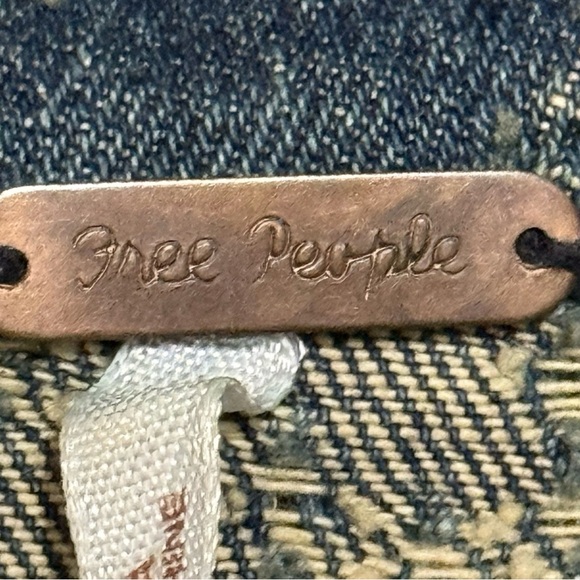 Free People Denim Moto Jacket Chevron Textured Blue Zip Up Cropped - Picture 4 of 7